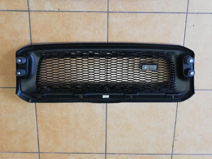GRILA RADIATOR SKODA OCTAVIA 1 TUNING-NEGRU [2]