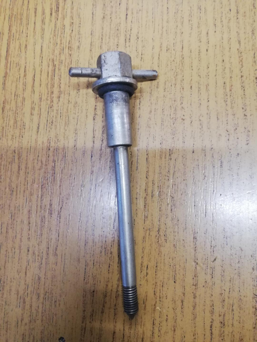 TIJA CARCASA FILTRU ULEI SKODA S100-105-120 MODEL VECHI AFTERMARKET-PRODUS FOLOSIT [1]