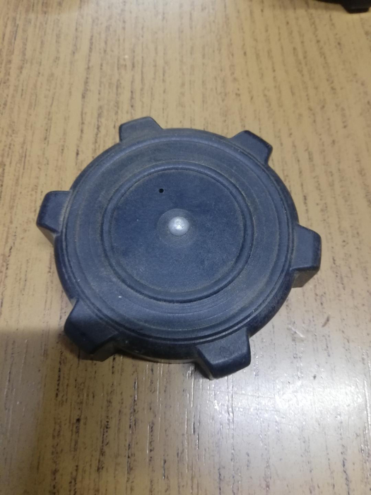 BUSON REZERVOR  FARA BUTUC INCHIDERE SKODA S100-110-110R [2]