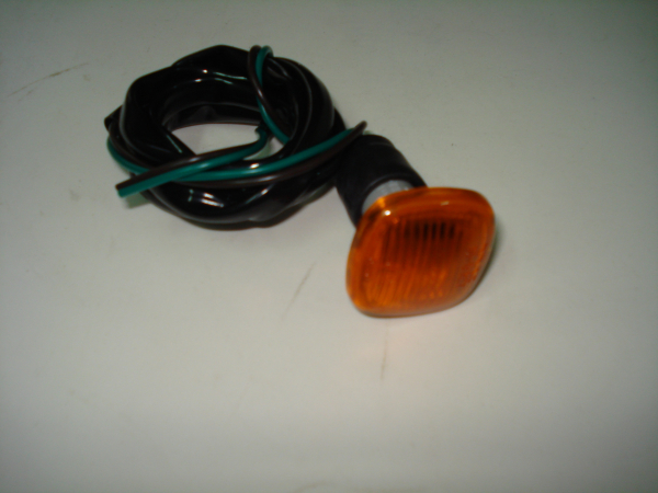 LAMPA SEMNALIZARE SKODA OCTAVIA-FABIA-AUDI [2]