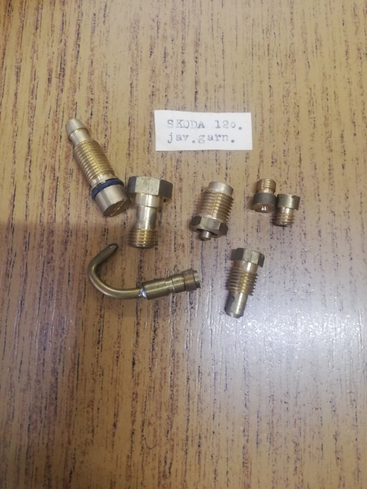 SET JICLOARE SKODA 120 -UNG [1]