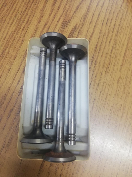 SET SUPAPE ADMISIE SKODA 105-120-130 - PRODUS FOLOSIT [1]