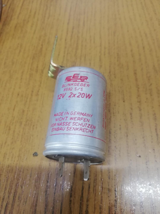 RELEU SEMNALIZARE 2 PICIOARE FER -PRODUS FOLOSIT [1]