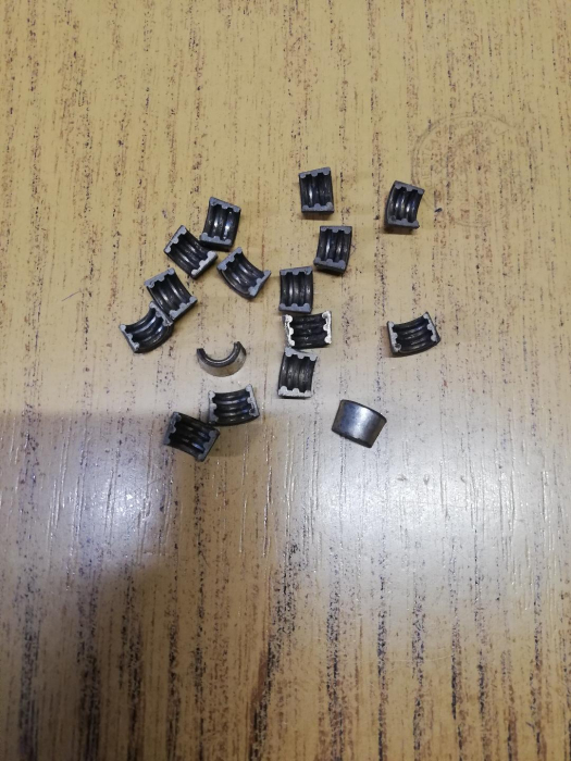 SET SIGURANTE SUPAPE SKODA 120-105 [1]