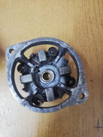 Produse Folosite Second Hand - SUPORT PERII CU ARCURI SI BUCSA ELECTROMOTOR SKODA 120