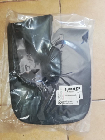 Felicia - Aparator noroi stanga spate Skoda Felicia Combi