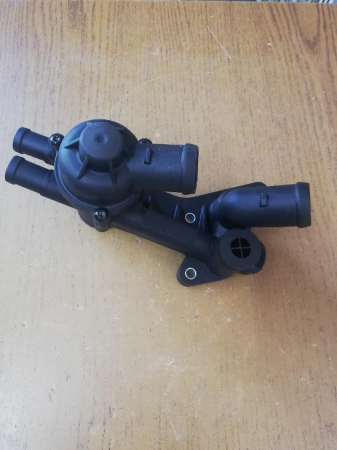 Tipuri Auto - CARCASA ANSAMBLU TERMOSTAT- FARA TERMOSTAT -SEAT-SKODA-VW BENZINA 1,2
