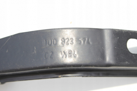 Caroserie - SUPORT DREAPTA GRILA RADIATOR OCTAVIA TIP NOU