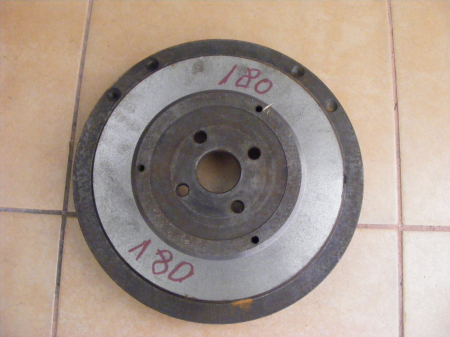 Tipuri Auto - VOLANTA SKODA 105 – 120- 130 FI 180MM 113010302