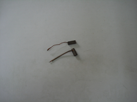 CARBUNE ALTERNATOR SKODA S100-105-120 - SET 2 BUCATI [2]