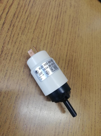 Caroserie - 6U0955681B - Motoras stropit parbriz Skoda Felicia