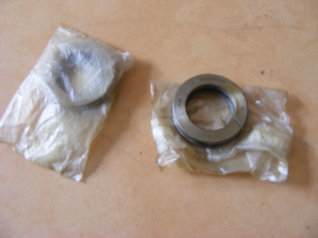 RULMENT PRESIUNE MODEL VECHI SKODA 105-120 URB ROMANIA [1]