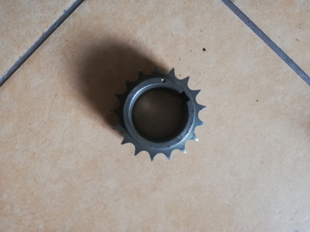 Tipuri Auto - PINION MIC DISTRIBUTIE SKODA S100 CU DINTI ASCUTITI