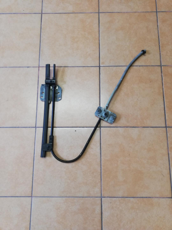 Favorit - MACARA USA SPATE DREAPTA SKODA FAVORIT - 115989001