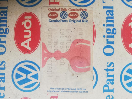 Oglinda retrovizoare stanga Golf/Jetta 2 OE VW [3]