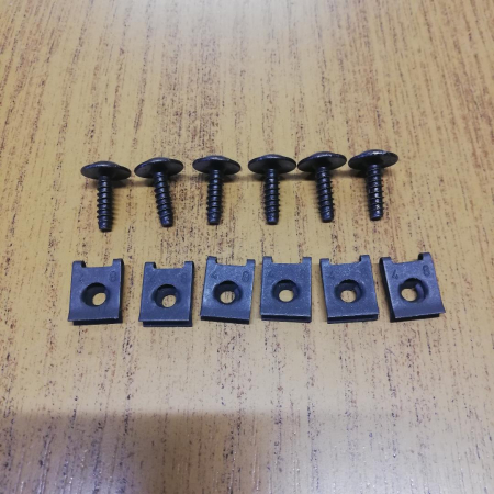 Caroserie - SET SURUBURI+CLIPSURI SCUT MOTOR SKODA FABIA 1 BENZINA