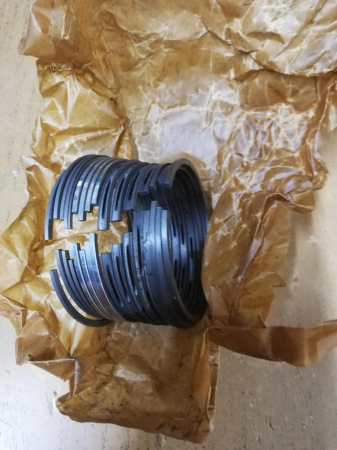 SET PISTOANE MOTOR CU SEGMENTI SKODA S100 COTA 68,00 CEHIA [2]