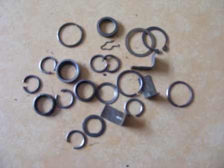 Produse Folosite Second Hand - SET SIGURANTE SI OPRITOARE BENDIX SKODA 105-120 - PRODUS FOLOSIT