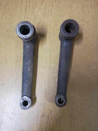 Produse - LEVIER CASETA DIRECTIE MODEL VECHI SKODA S100-110-105-120 CU BUCSE -PRODUS FOLOSIT