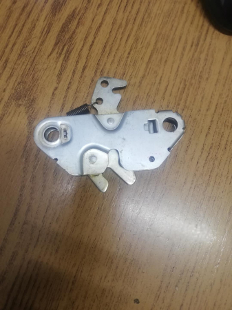 Tipuri Auto - BROASCA CAPOTA FATA SPATE SKODA 120-105 113714000