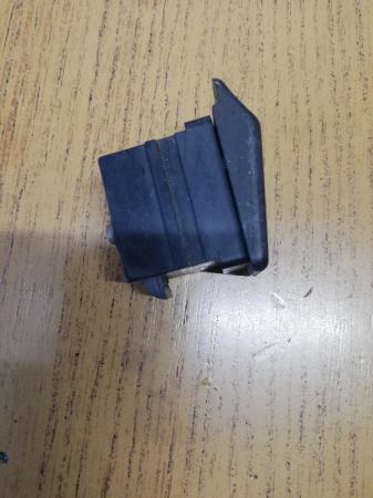 Produse Folosite Second Hand - CLAPETA DESCHIDERE USA TORPEDOU  SKODA 105-120 - PRODUS FOLOSIT