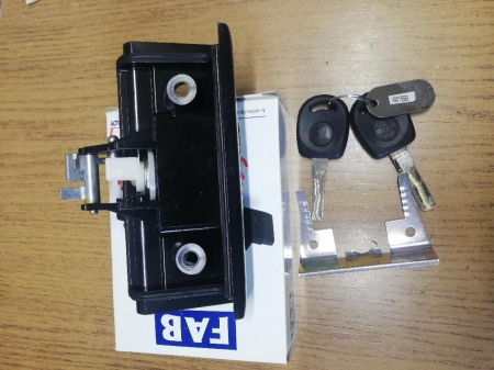 Tipuri Auto - Broasca +maner hayon cu chei Skoda Felicia tip nou 98->  Original Fab