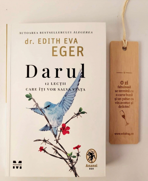 Semn de carte handmade - mesaj O zi fabuloasa se termina cu o carte buna si un pahar cu vin aromat si delicios! [2]