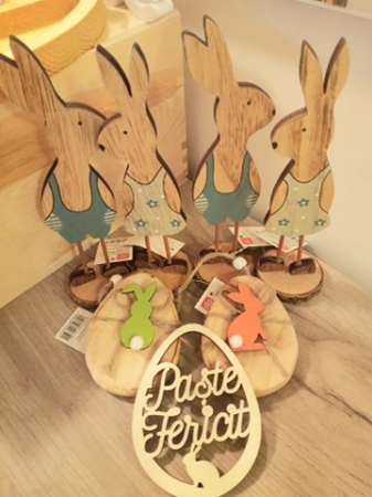 Iepuras decorativ din lemn [1]