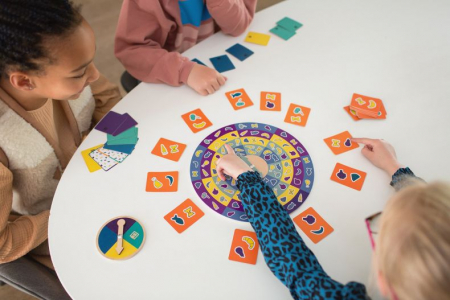 Joc de logica si rapiditate Dinner Spinner  BS Toys [2]