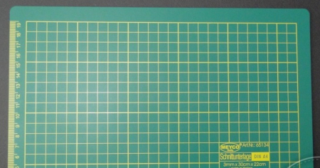Adezivi, ustensile, baze - PLACA DE TAIERE