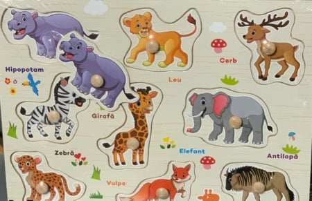 Jucarii, carti si materiale in stil Montessori - Puzzle cu pin din lemn - animale salbatice in limba romana