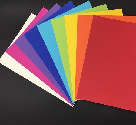 Fetru, metal, ceramica si alte materiale - Set carton colorat