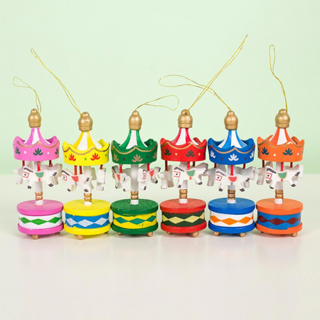 Carusel cu caluti - set 6 ornamente brad Craciun
