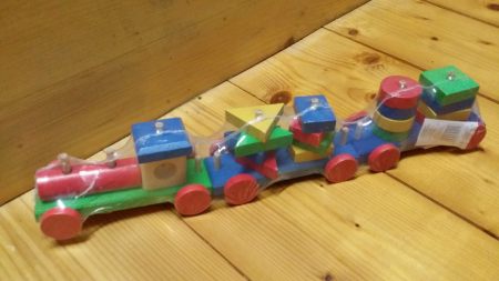 Tren cu forme geometrice [1]