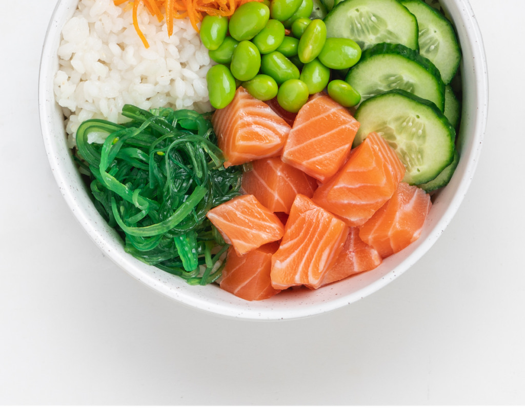 Poke Bowl cu somon