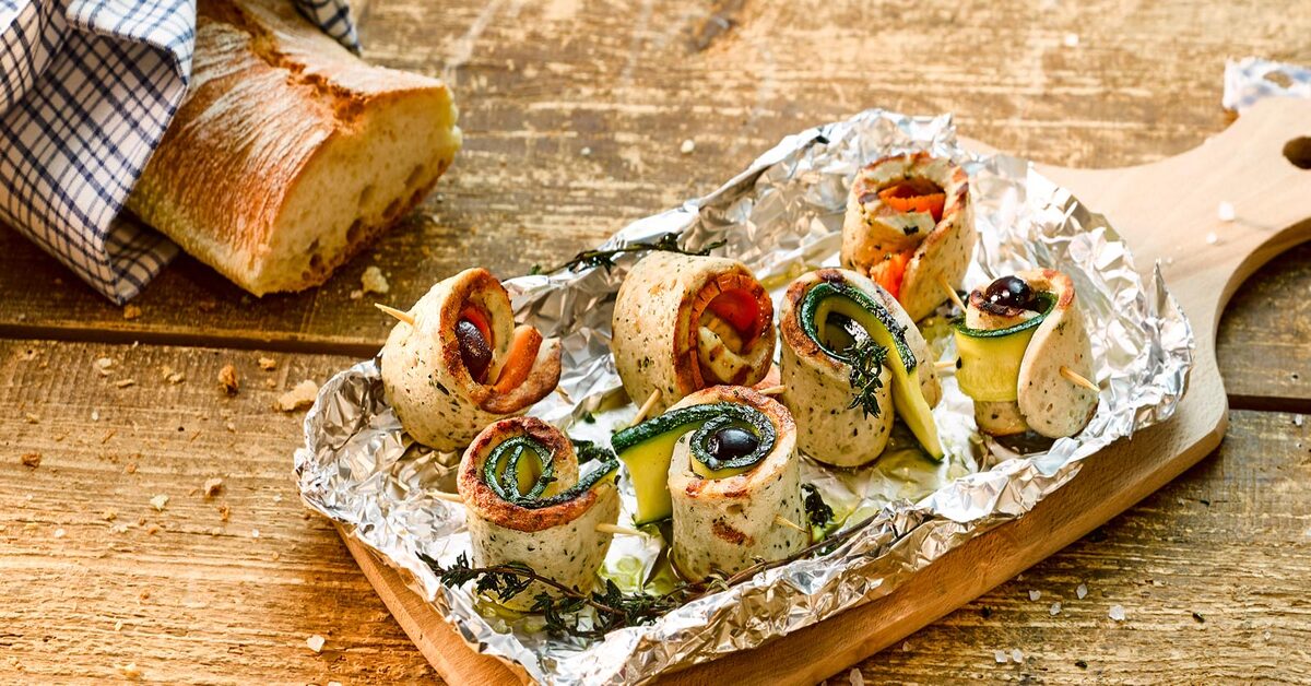 Frigarui de crenvursti albi Munich Style si legume