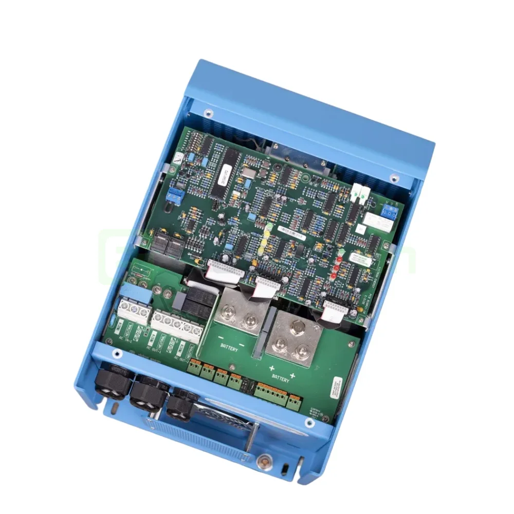 Invertor cu charger 48V 3000VA Victron Energy MultiPlus 48 3000 35-50 [4]