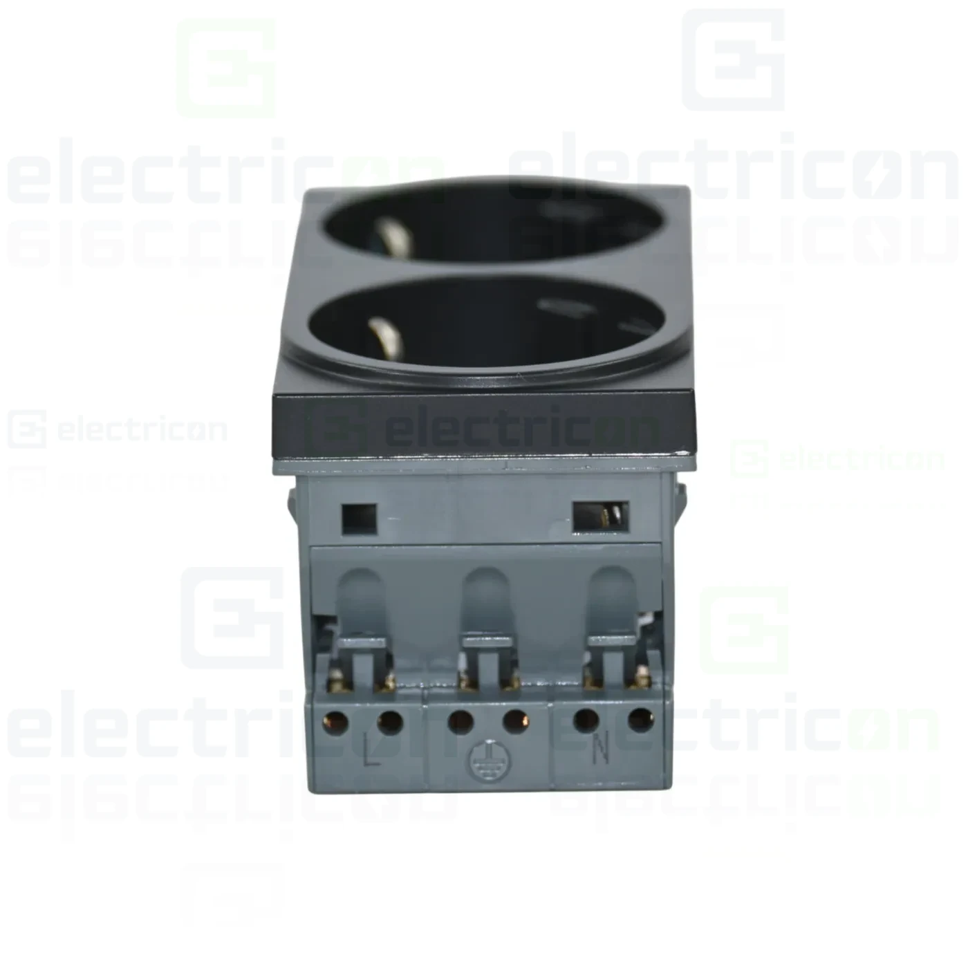 hager-priza-negru-45m [3]