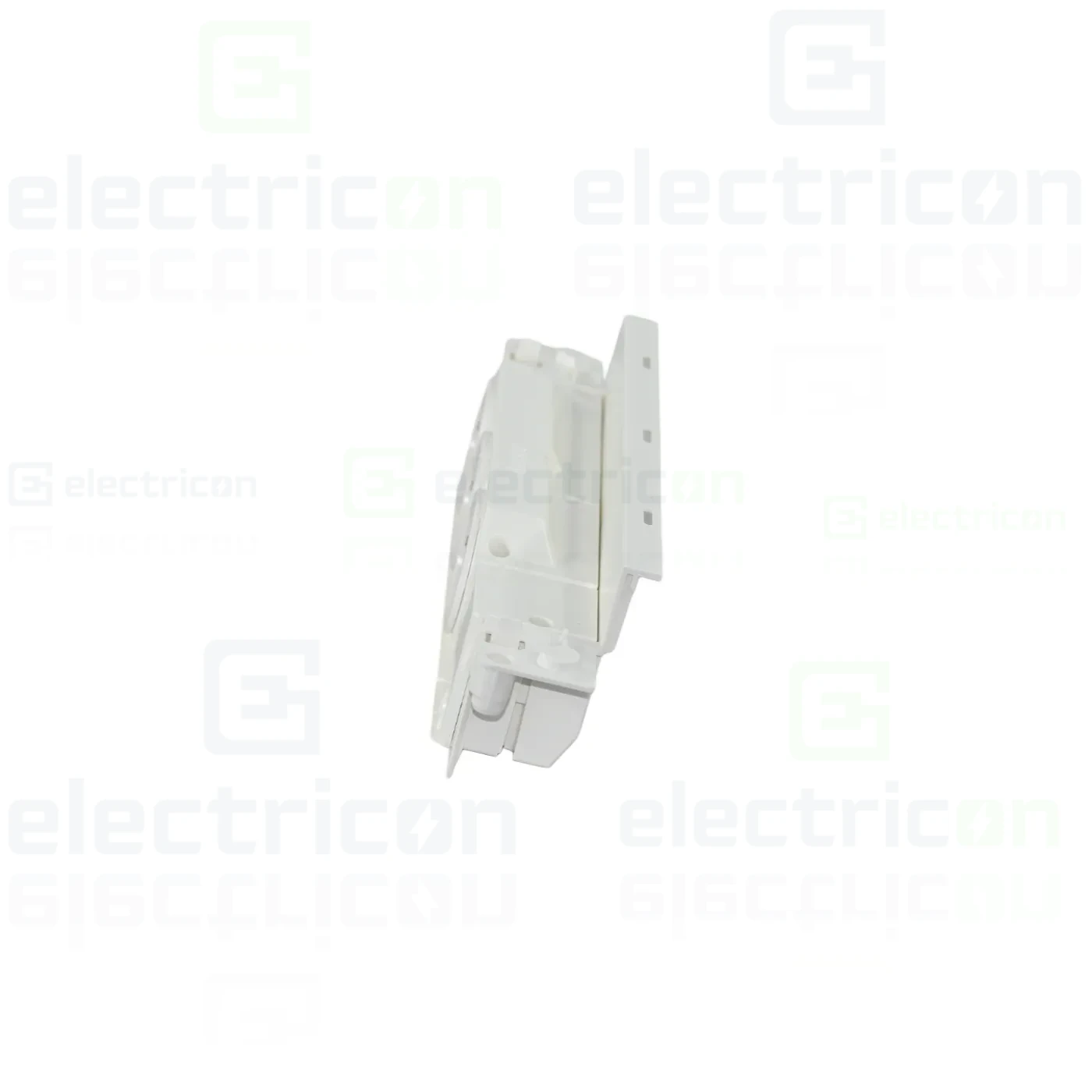 Priza tripla pentru tablouri Volta, Hager, VZ00HW [4]