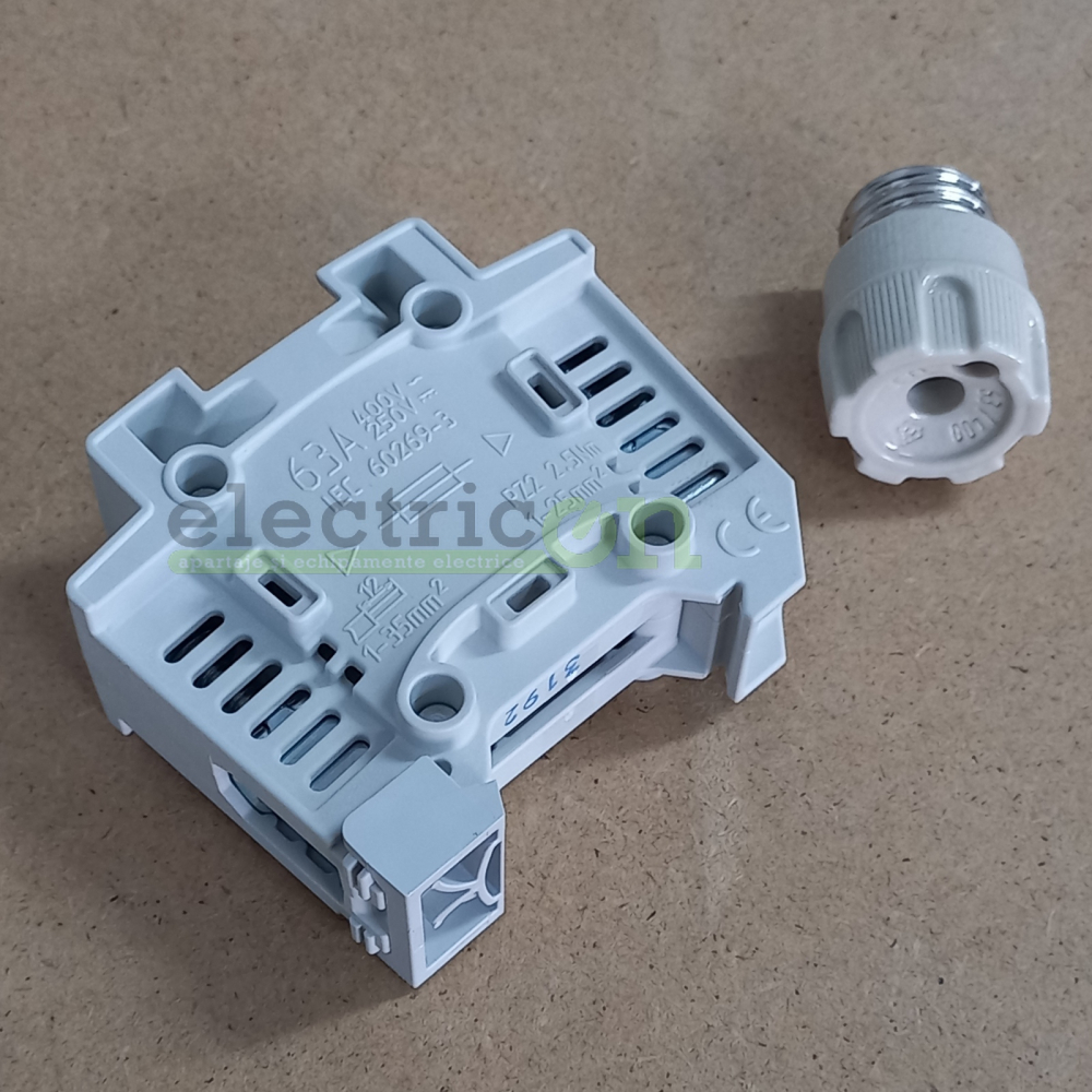 Bundle separator fuzibil D02 1P + capace sigurante [2]