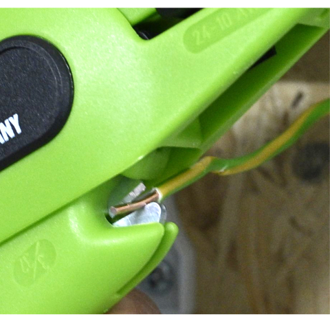 Clește de dezizolat cablu Electricon 6 verde, pentru conductorii litati si solizi, 0.2 - 6 mm² [7]