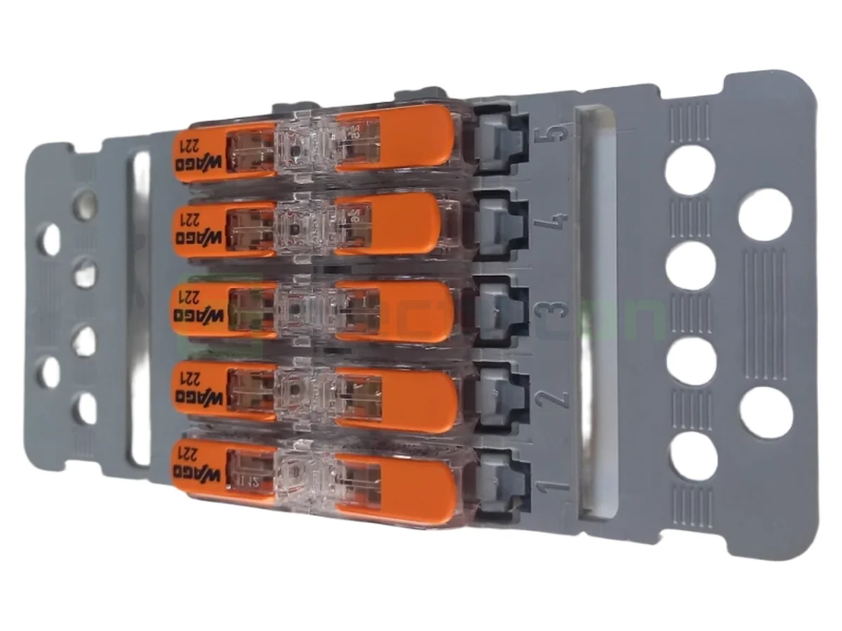 Cleme Wago - TMDB0015