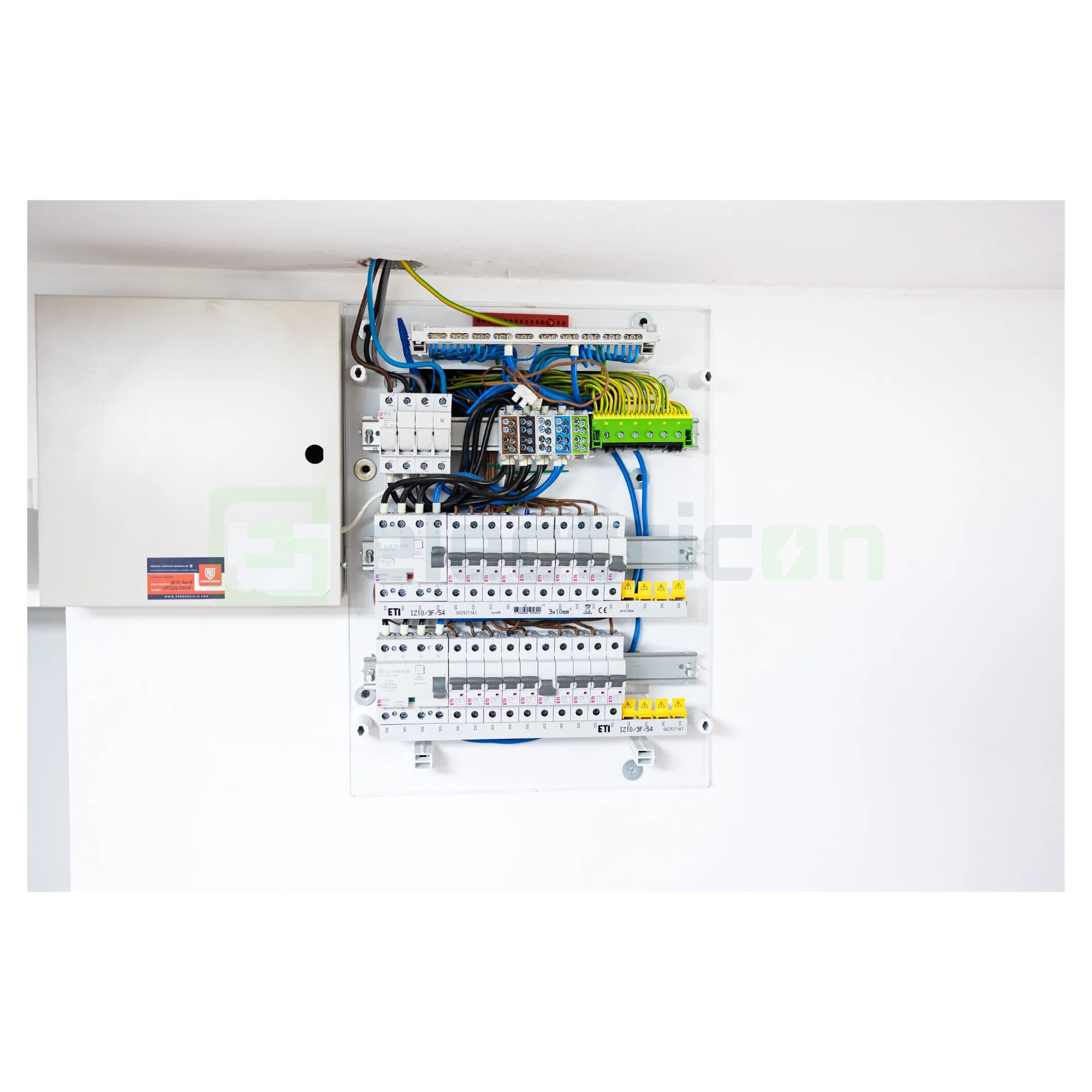 Pastila stingere incediu pentru tablouri electrice cu aerosoli , capacitatea de stingere 0.1 mc, pornire la contact cu flacara, Aeroo Shield 1, AS01 [8]