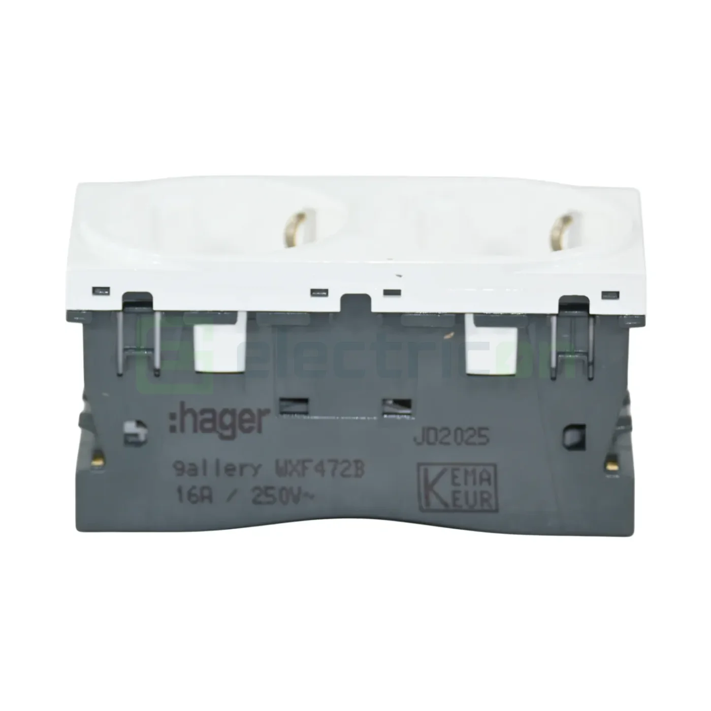 hager-priza-alb-45m [5]