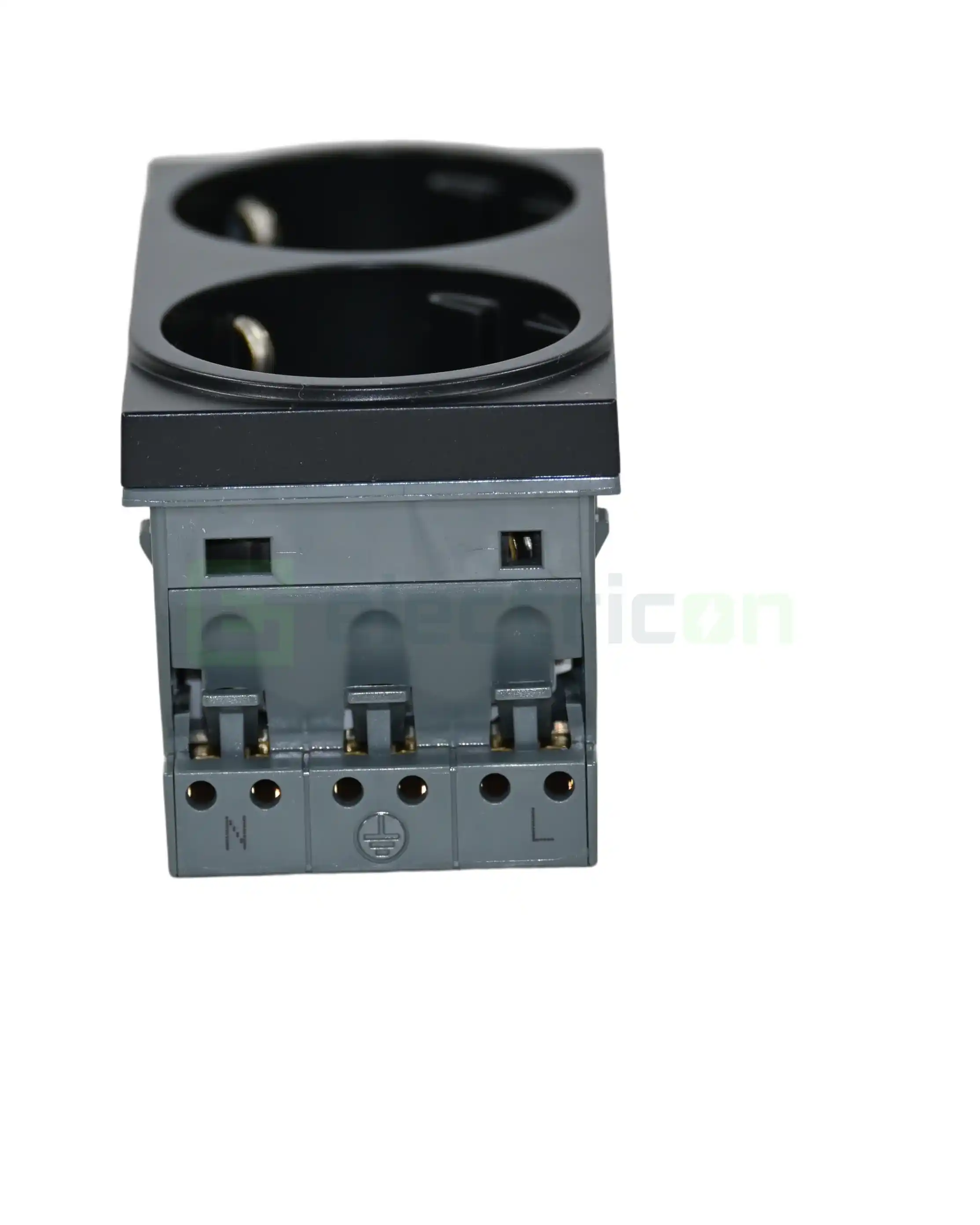 hager-priza-negru-45m [4]