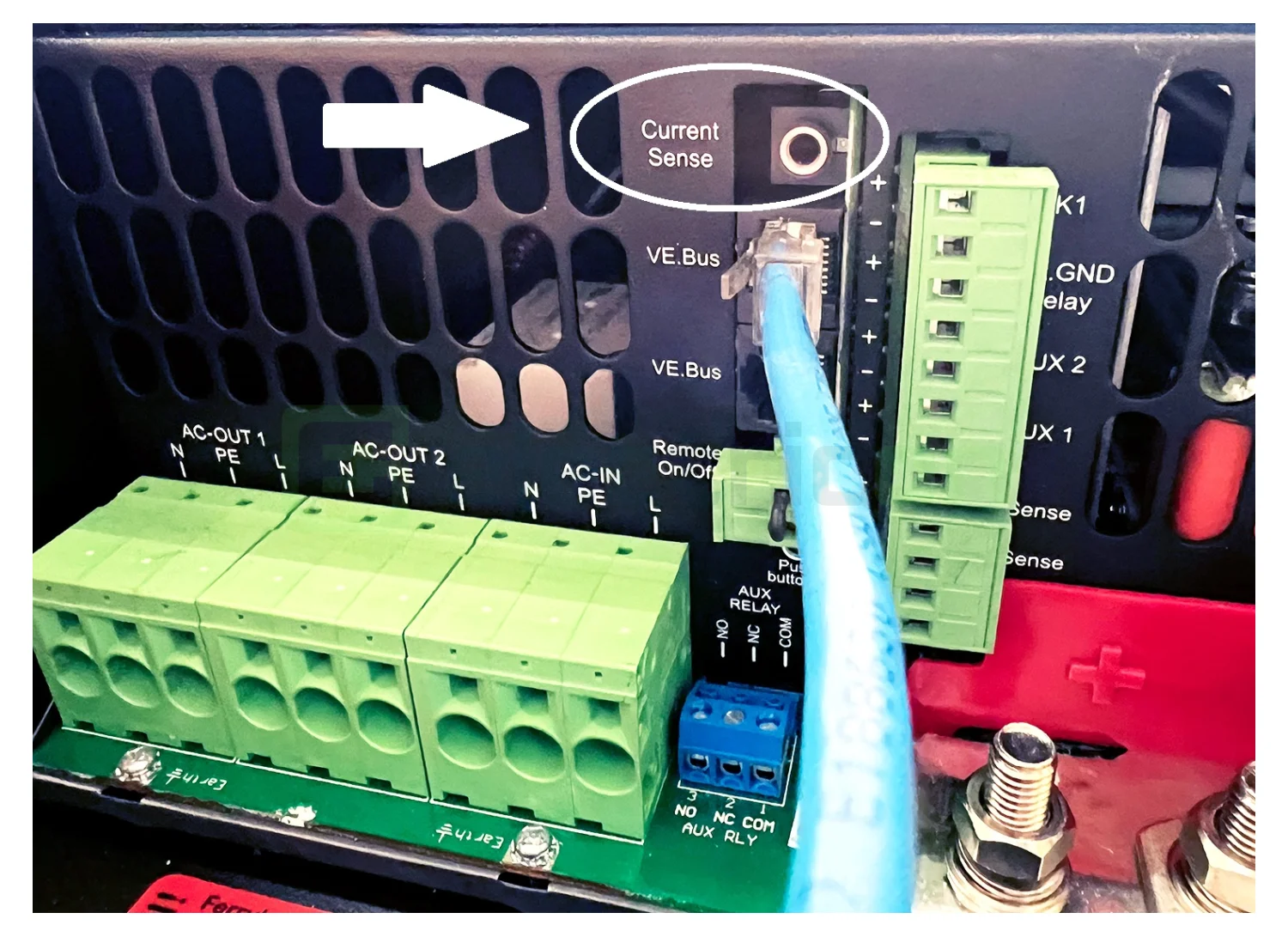 Victron Energy Current transformer 100A:50mA for MultiPlus-II (20m) [1]