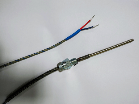 Termocuple si termorezistente - 2000.00.794.(TCJ-6X100-A304-1/4"-BAI-2.0TTS), Sonda de temperatura termocuplu tip J(2 fire), diametru teaca Ø = 6mm, lungime teaca 100mm, niplu de prindere pe arc, cablu de 2m cu tresa metalica