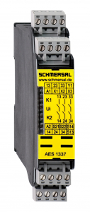 Relee safety - AES1337 24V AC/DC, Safety With 3 Safety Contacts and 1 Auxiliary Contact