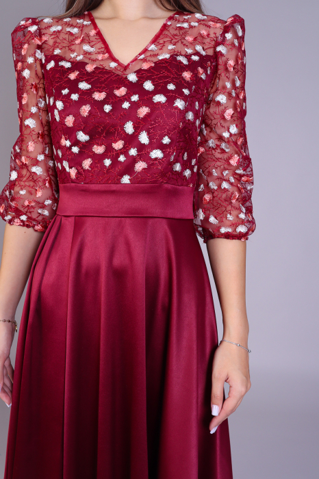 Rochie MAYA bordo din tafta si broderie cu motive florale engros [3]
