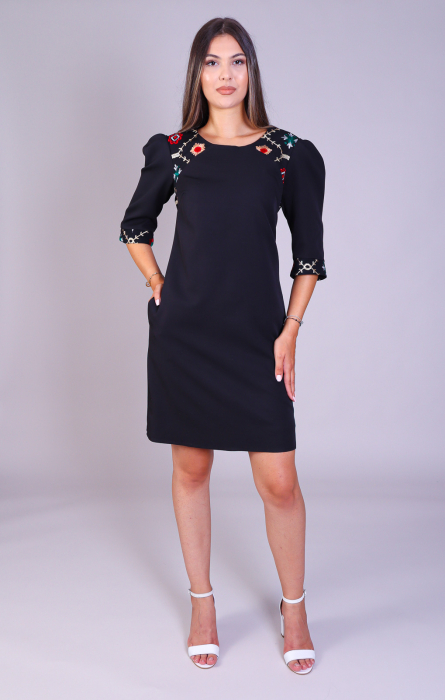 Rochie NATY neagra cu platci pe umeri engros [2]